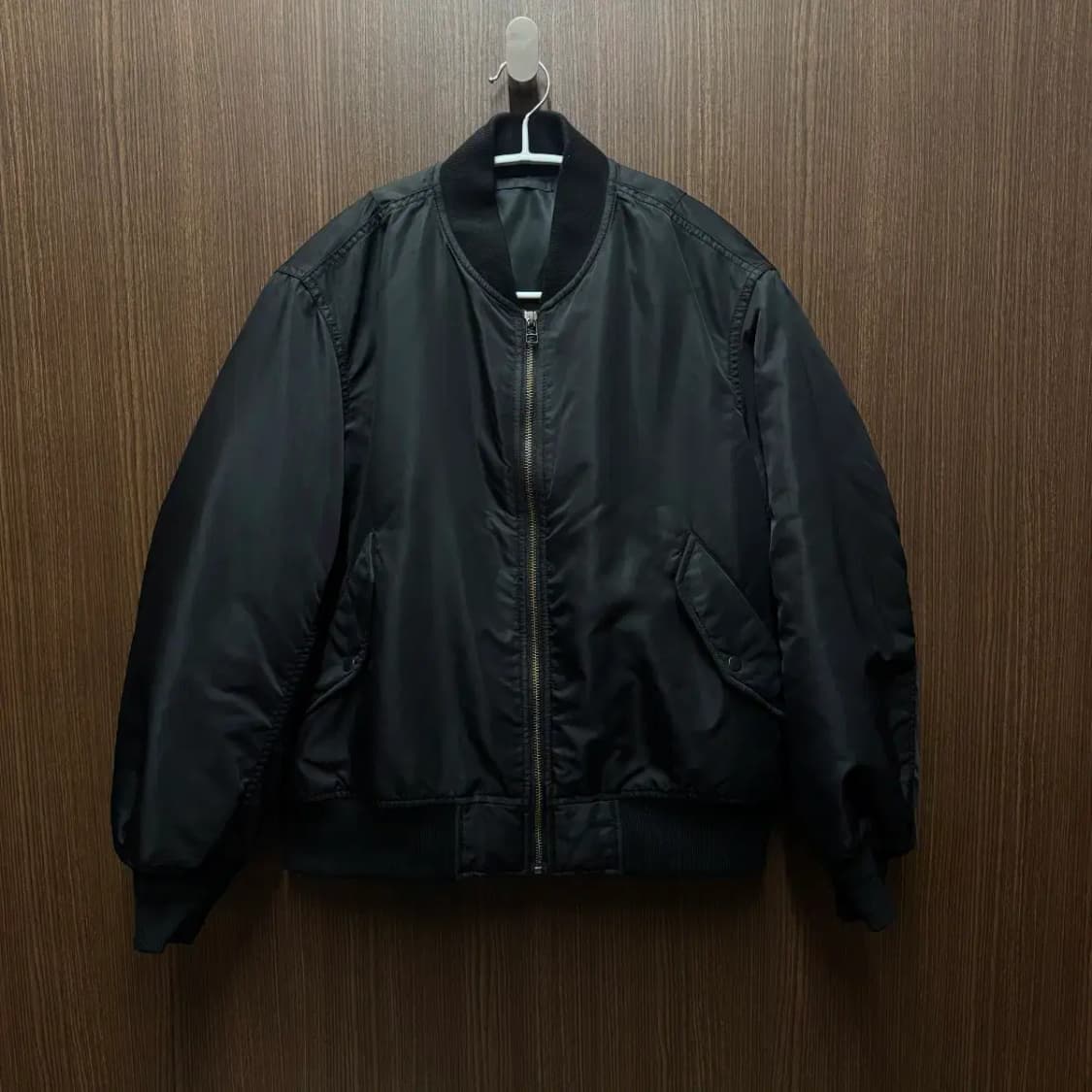 유니클로 봄버 패딩 자켓 상품이미지1