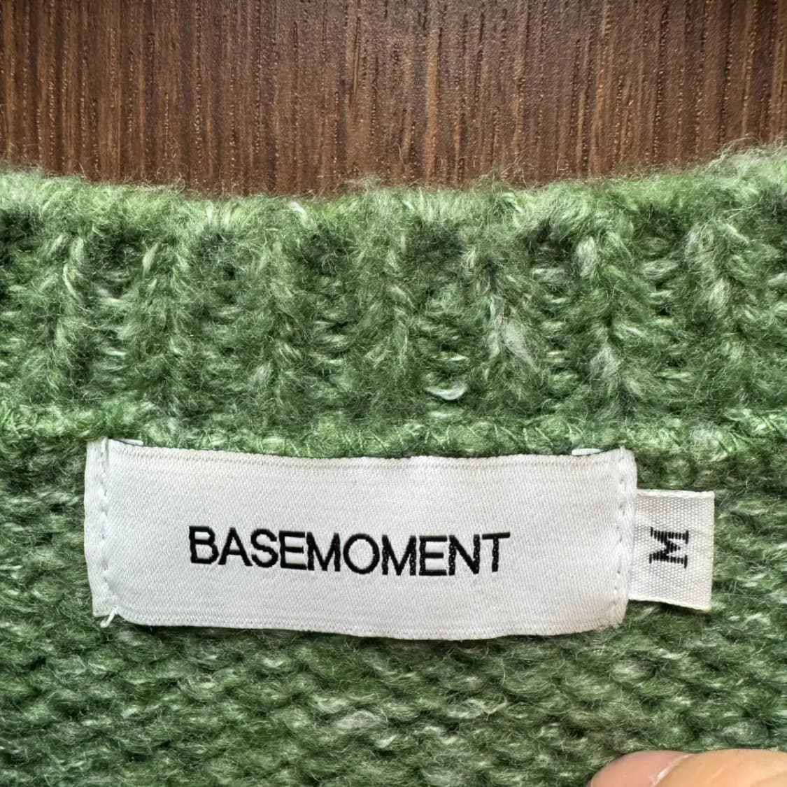 베이스모먼트 니트 상품이미지2