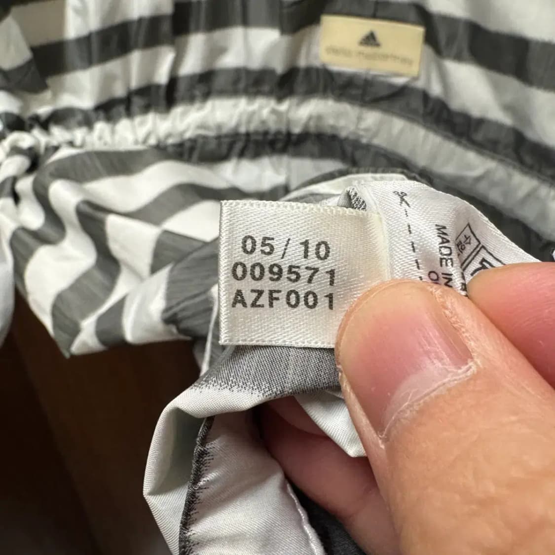 아디다스 스텔라맥카트니 바람막이 Run packamac 상품이미지4