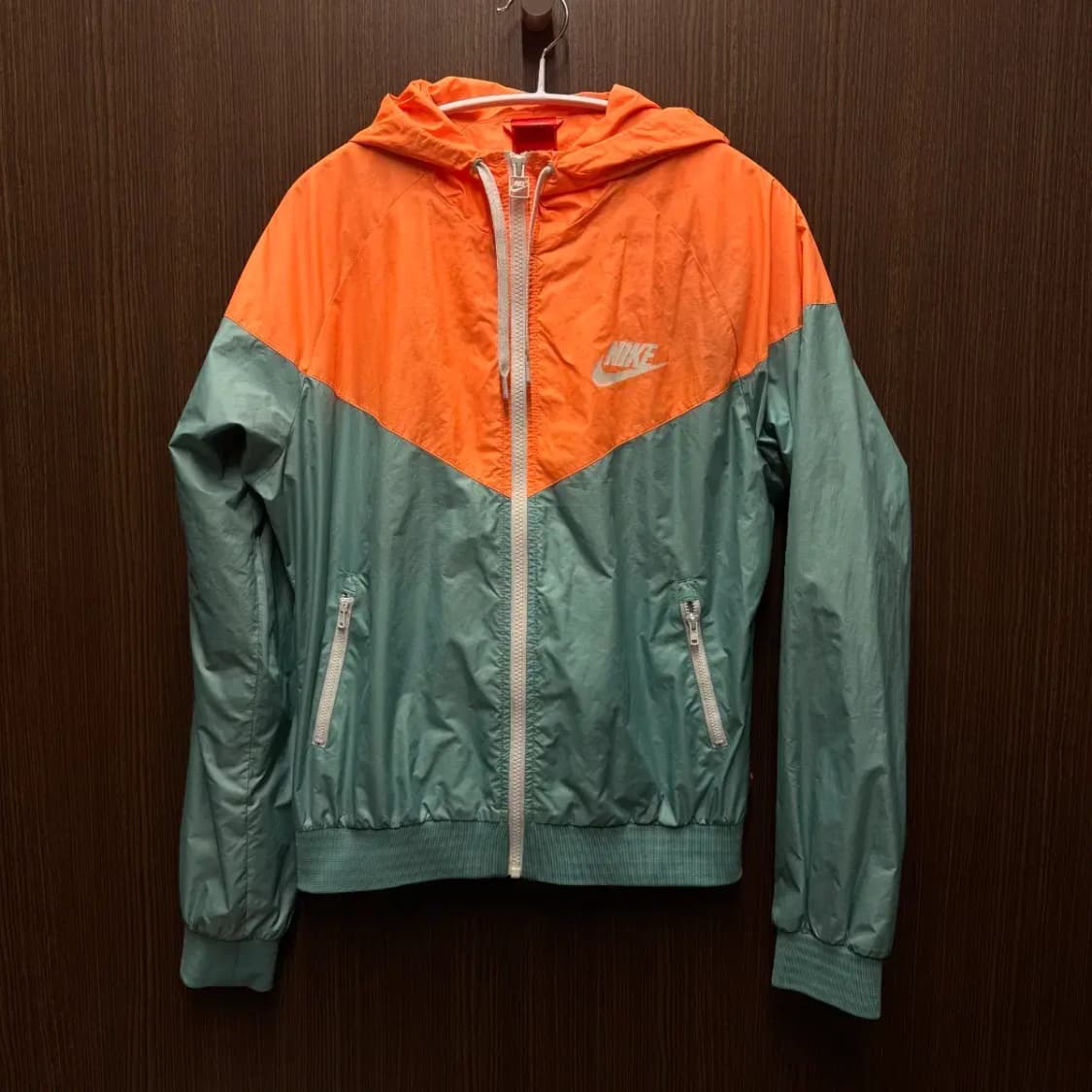 나이키 바람막이 점퍼 상품이미지1