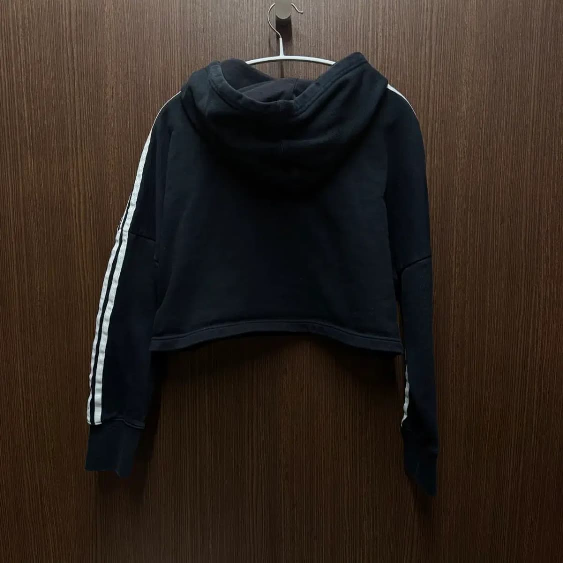 아디다스 크롭 후드티셔츠 상품이미지5