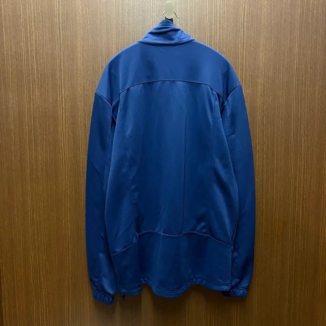 헤지스 집업 상품이미지3