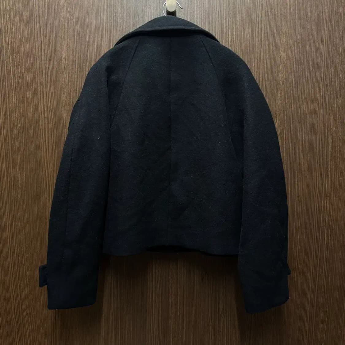 무신사 스탠다드 캐시미어 블렌디드 쇼트 맥 코트 상품이미지4