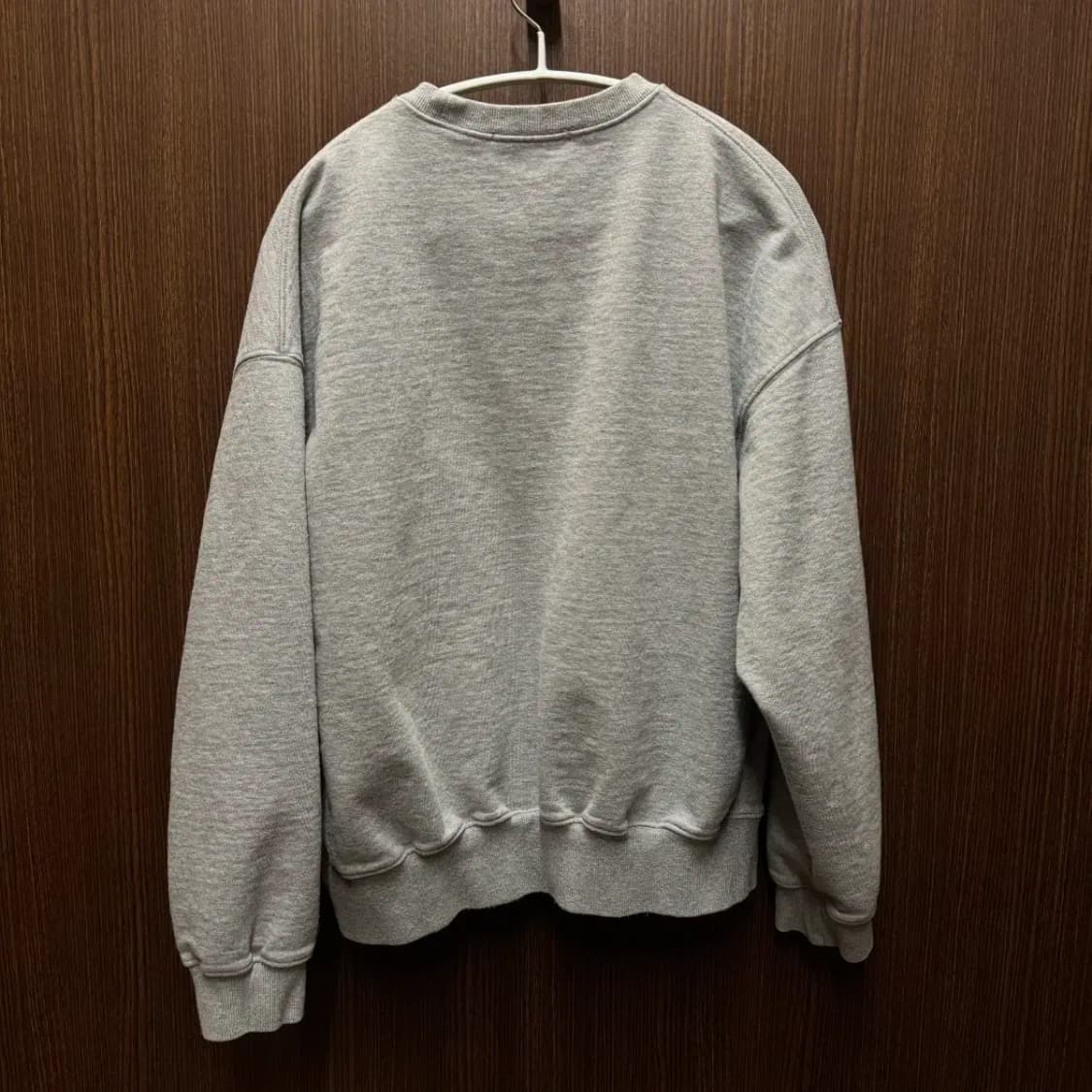 마르디 메크르디 맨투맨 상품이미지4