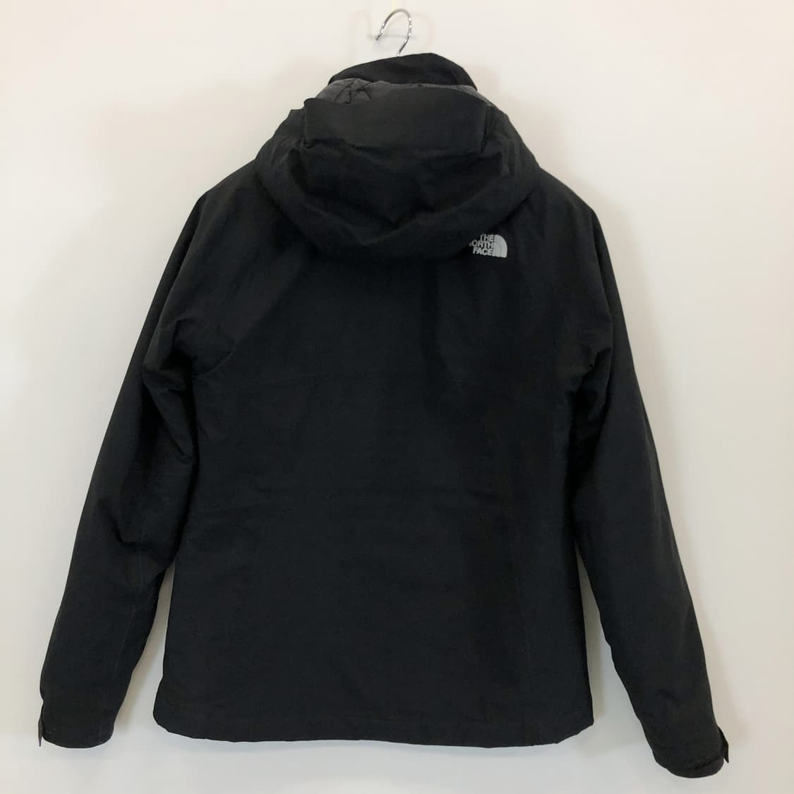 노스페이스 써모볼 플라즈마 하이벤트점퍼 여성 90  상품이미지4