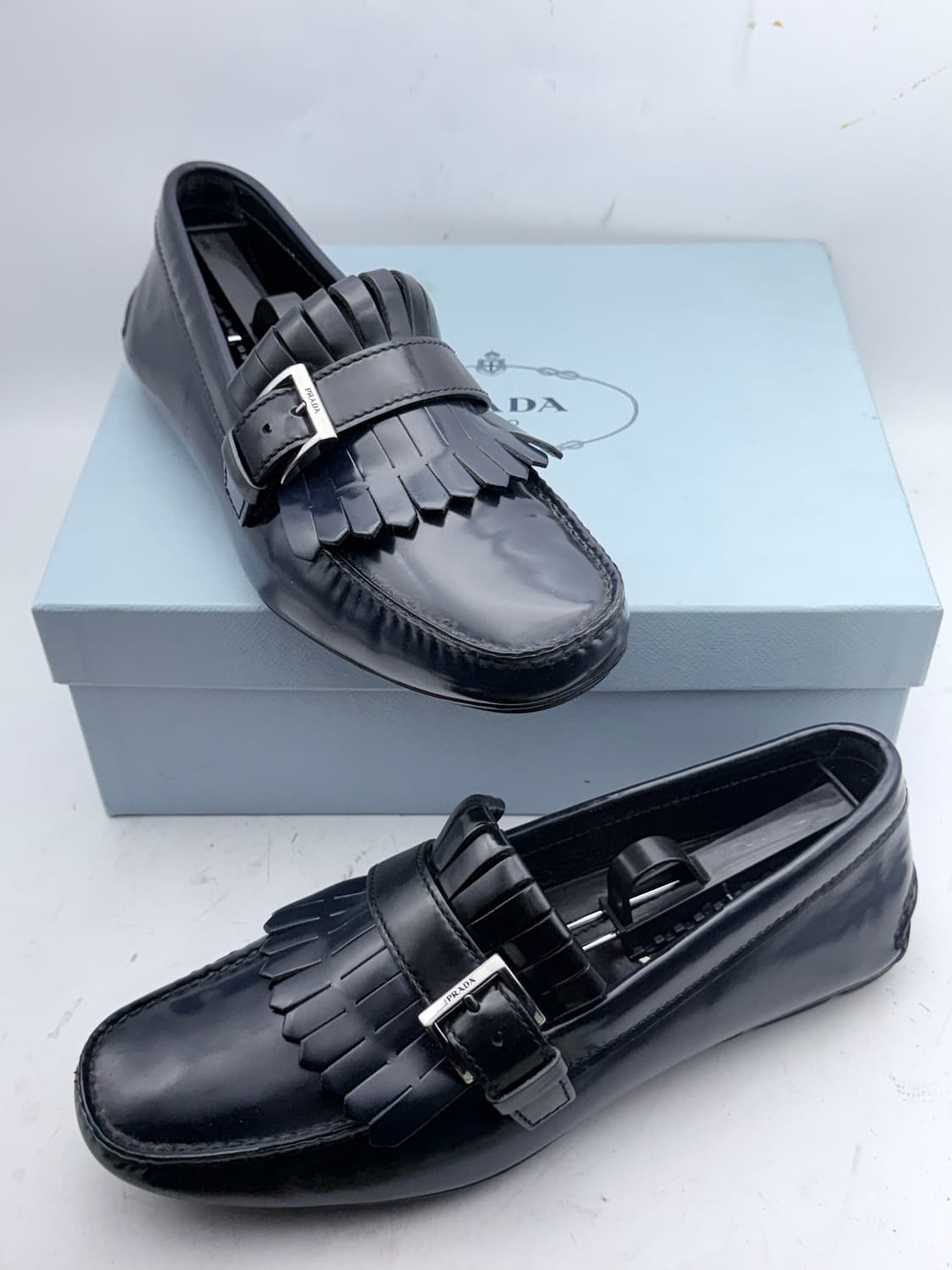 정품)프라다로퍼260 상품이미지4