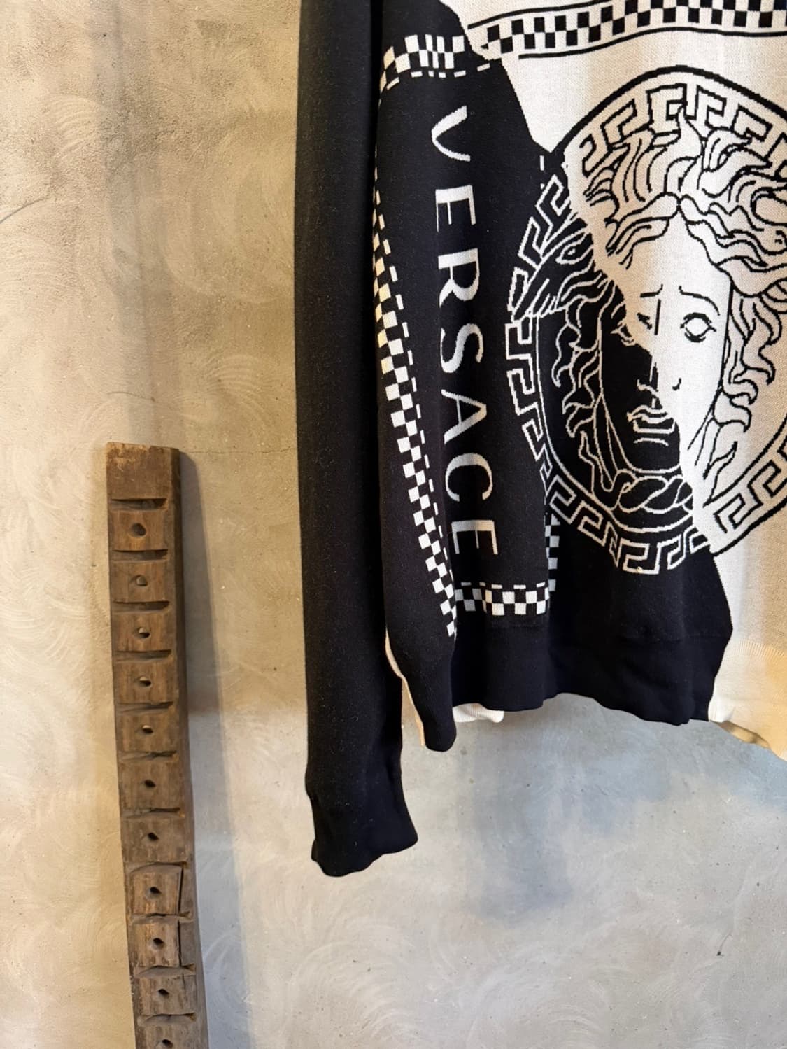 베르사체 그래픽 니트 105~110 상품이미지5