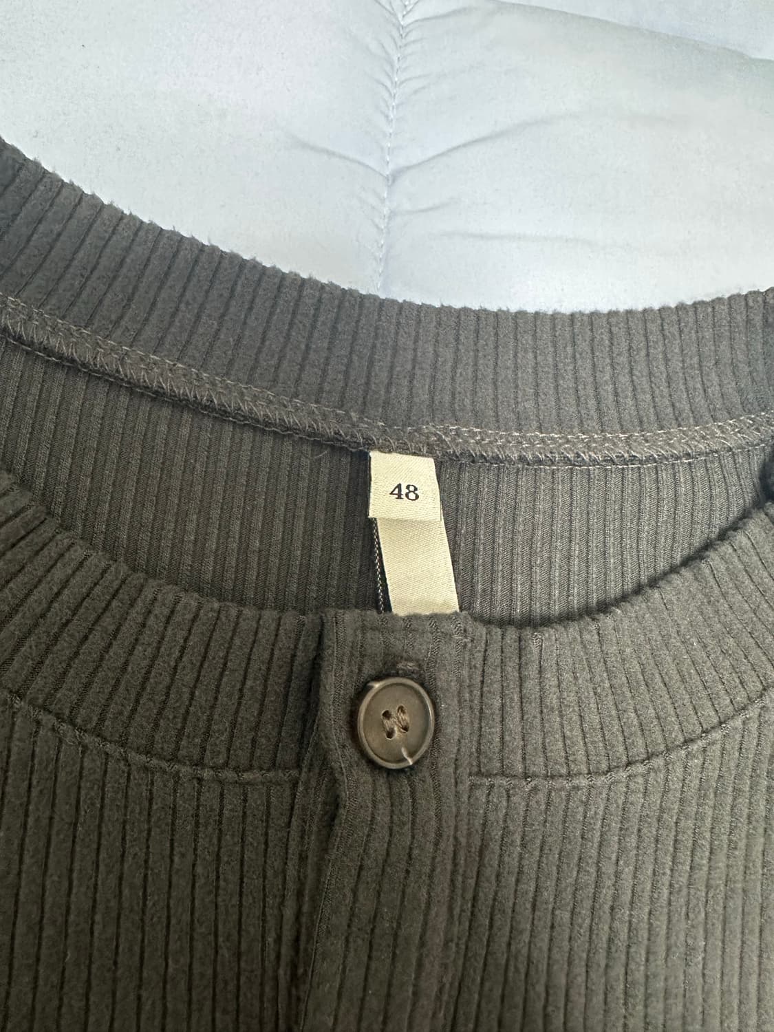 노이어 리브드 헨리넥 롱 슬리브 티셔츠 (다크그레이) 48 상품이미지3