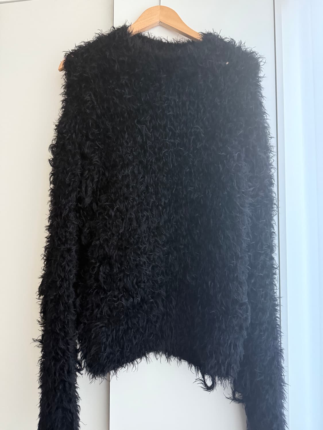 아미리 모크넥 모헤어 니트 상품이미지1