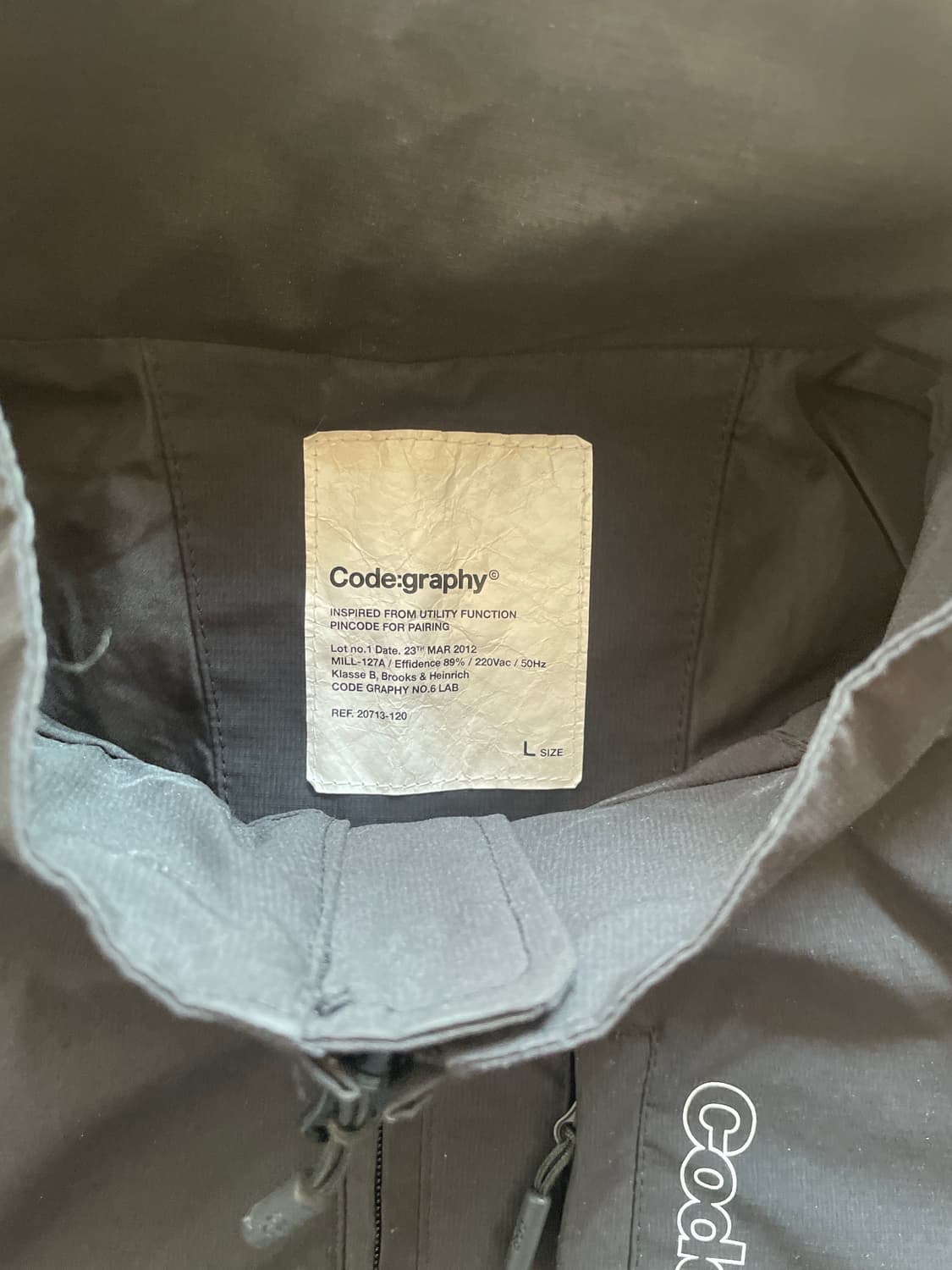  코드그라피 바람막이 상품이미지3