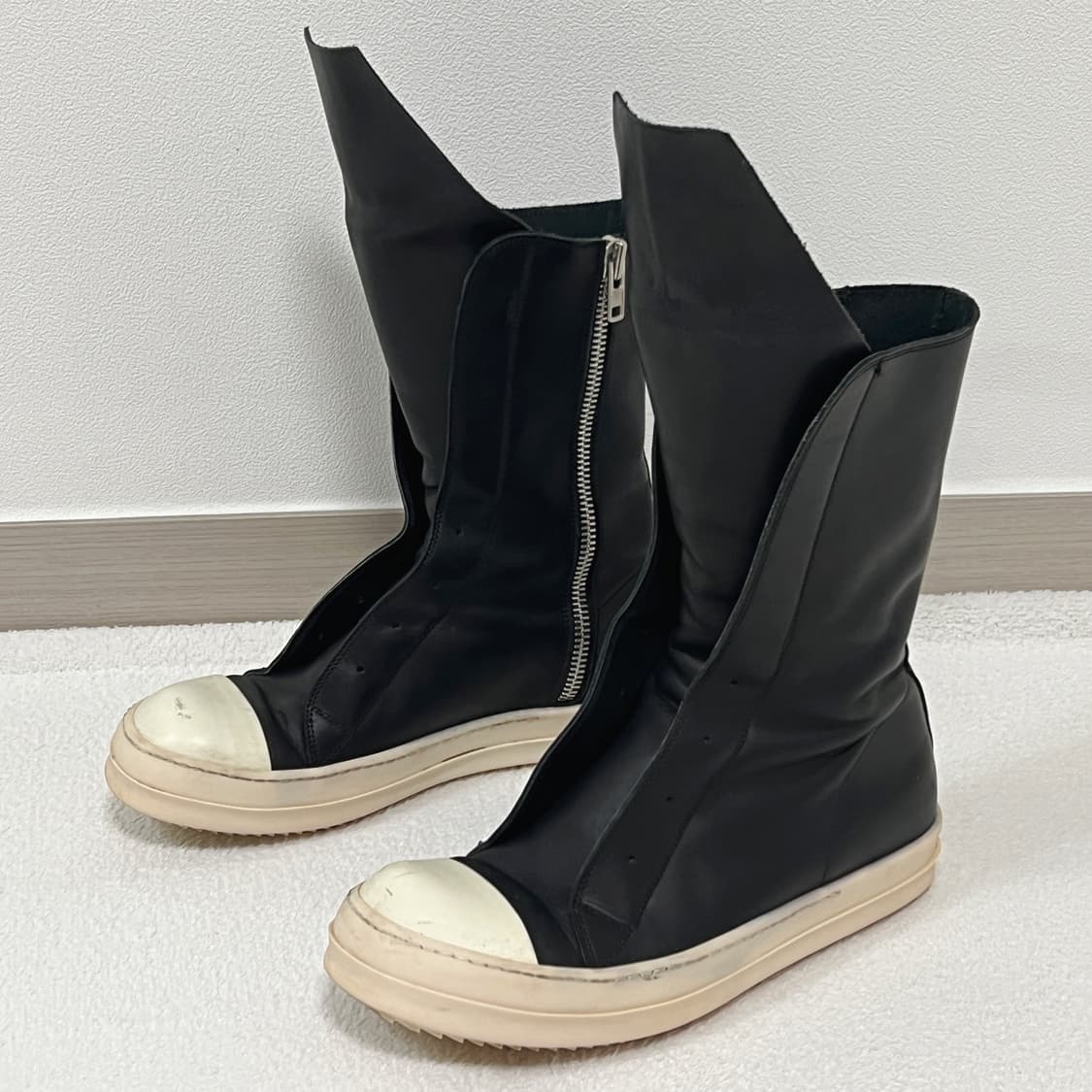 릭오웬스 15FW 롱라몬즈 부츠 블랙 LVBP 상품이미지1