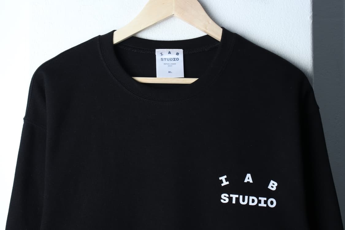 (XL-2XL) 아이앱 스튜디오 반팔 티셔츠 10주년 빅로고-H31558 상품이미지3
