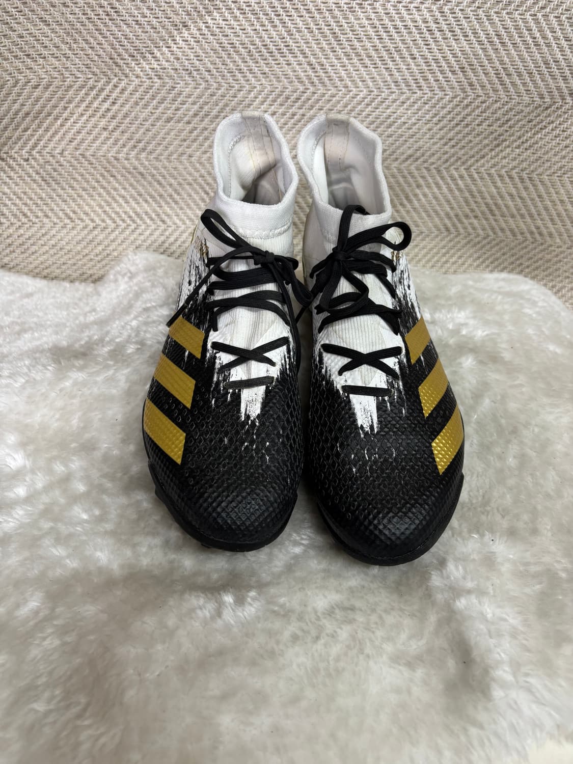 아디다스 프레데터 뮤테이터 20.3 TF 축구화 상품이미지1