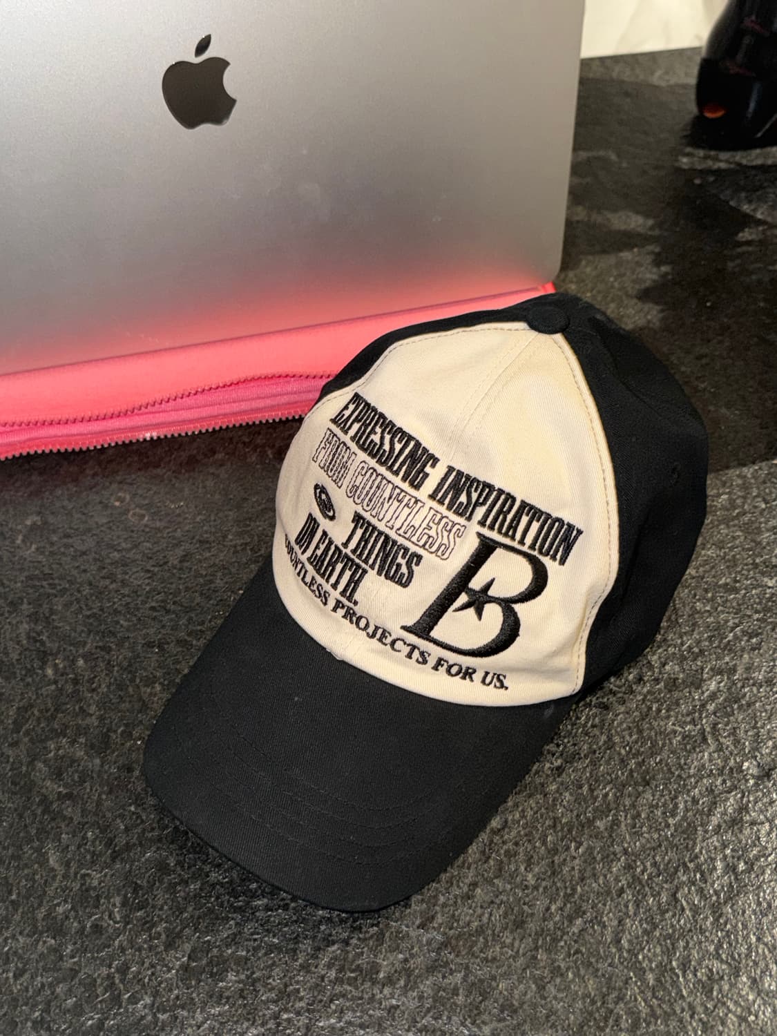 바우프 B LOGO 모자 상품이미지1