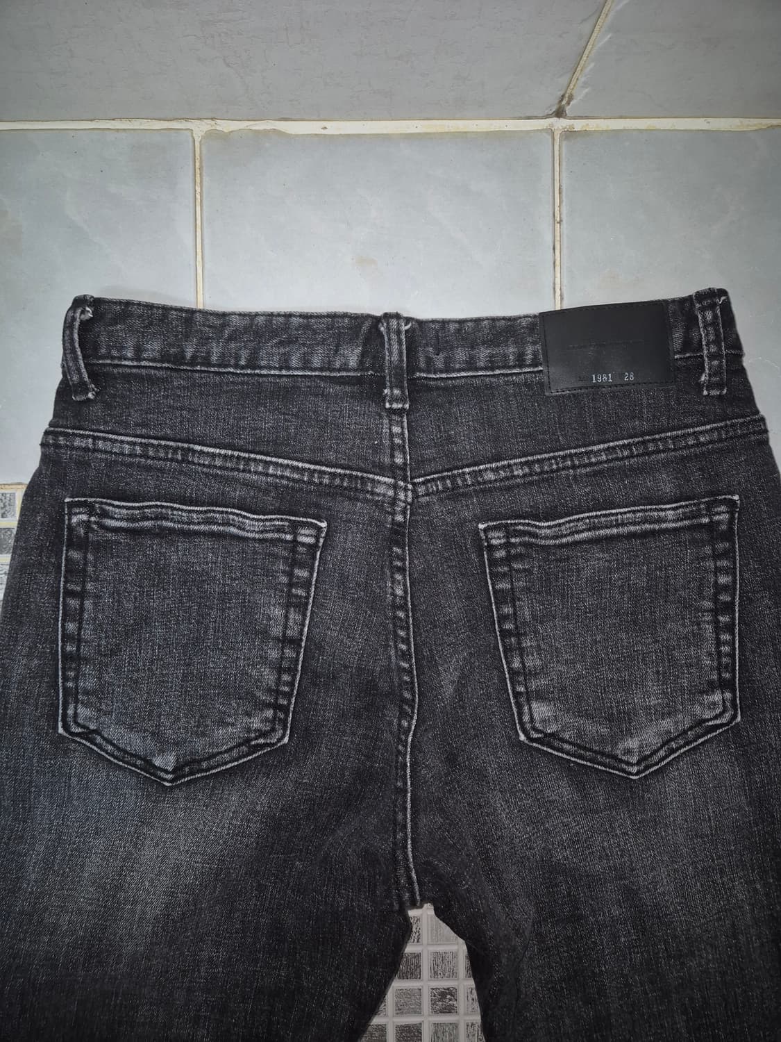 브랜디드 1981 슬림 흑청 데님 상품이미지5