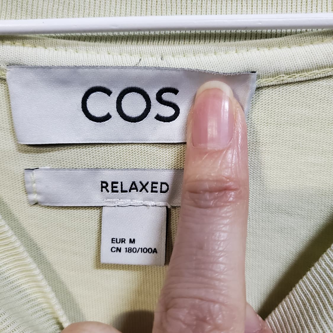 코스 남성 오버핏 라운드 반팔티  상품이미지3