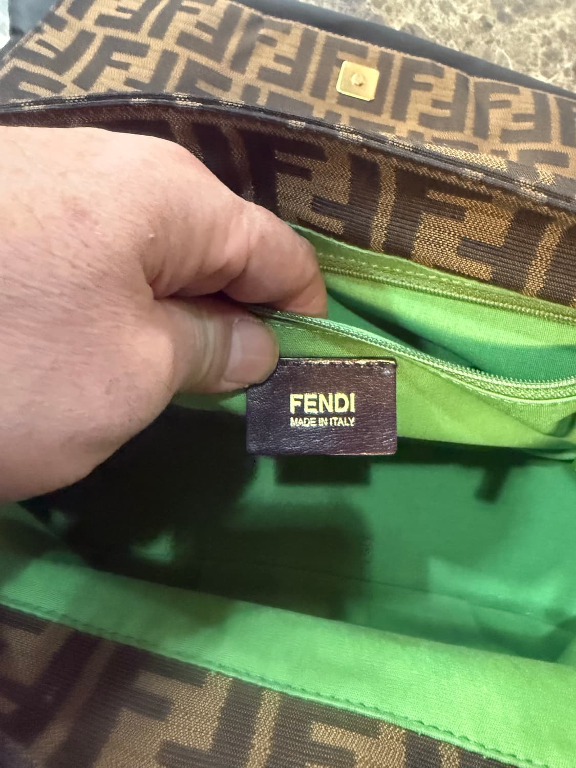 정품 펜디 주카 체인 맘마백 팝니다 상품이미지7