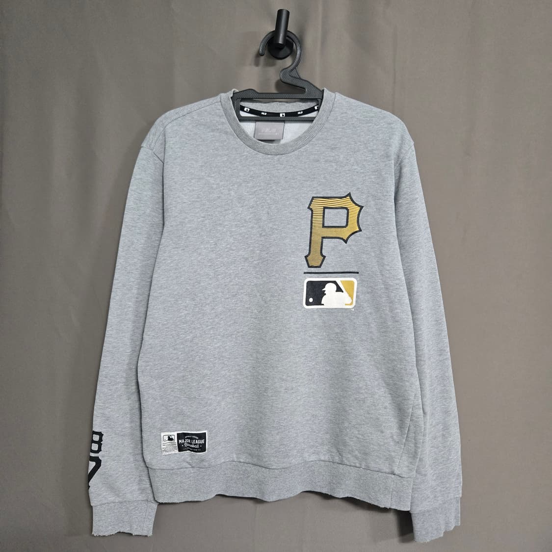 MLB 피츠버그 파이리츠 맨투맨 그레이 상품이미지1