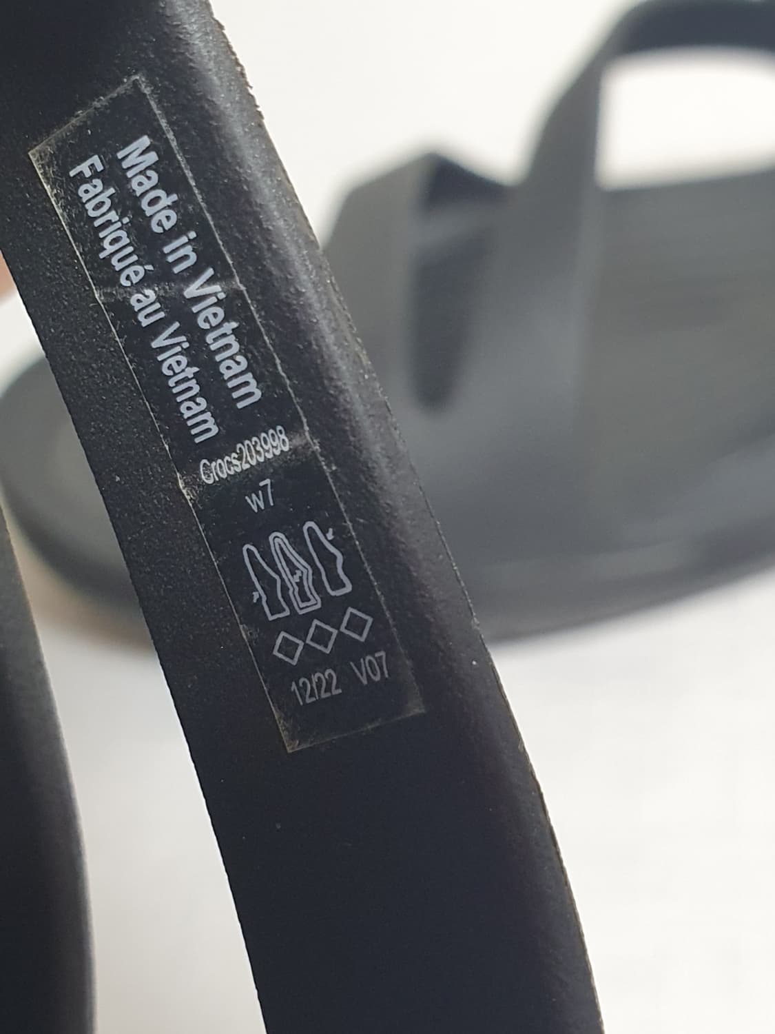 240mm 크록스 스위프트워터 샌들 블랙 W7 상품이미지8