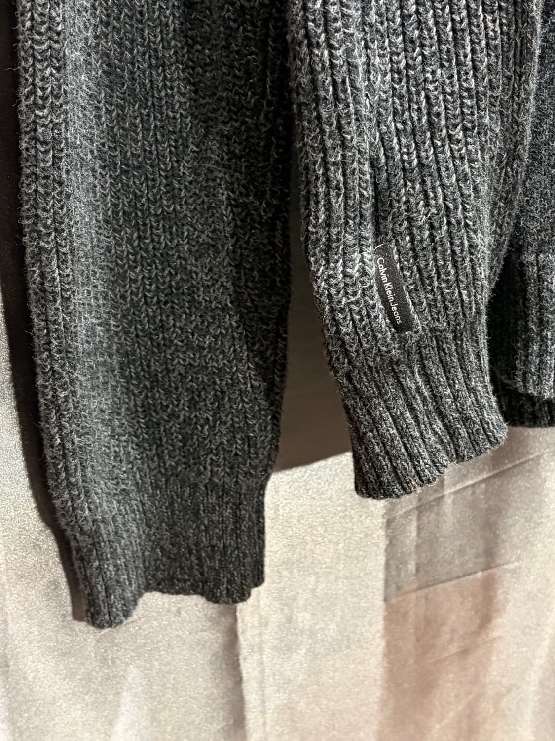 L 캘빈클라인 진스 블랙 라인 차콜 니트집업 상품이미지4