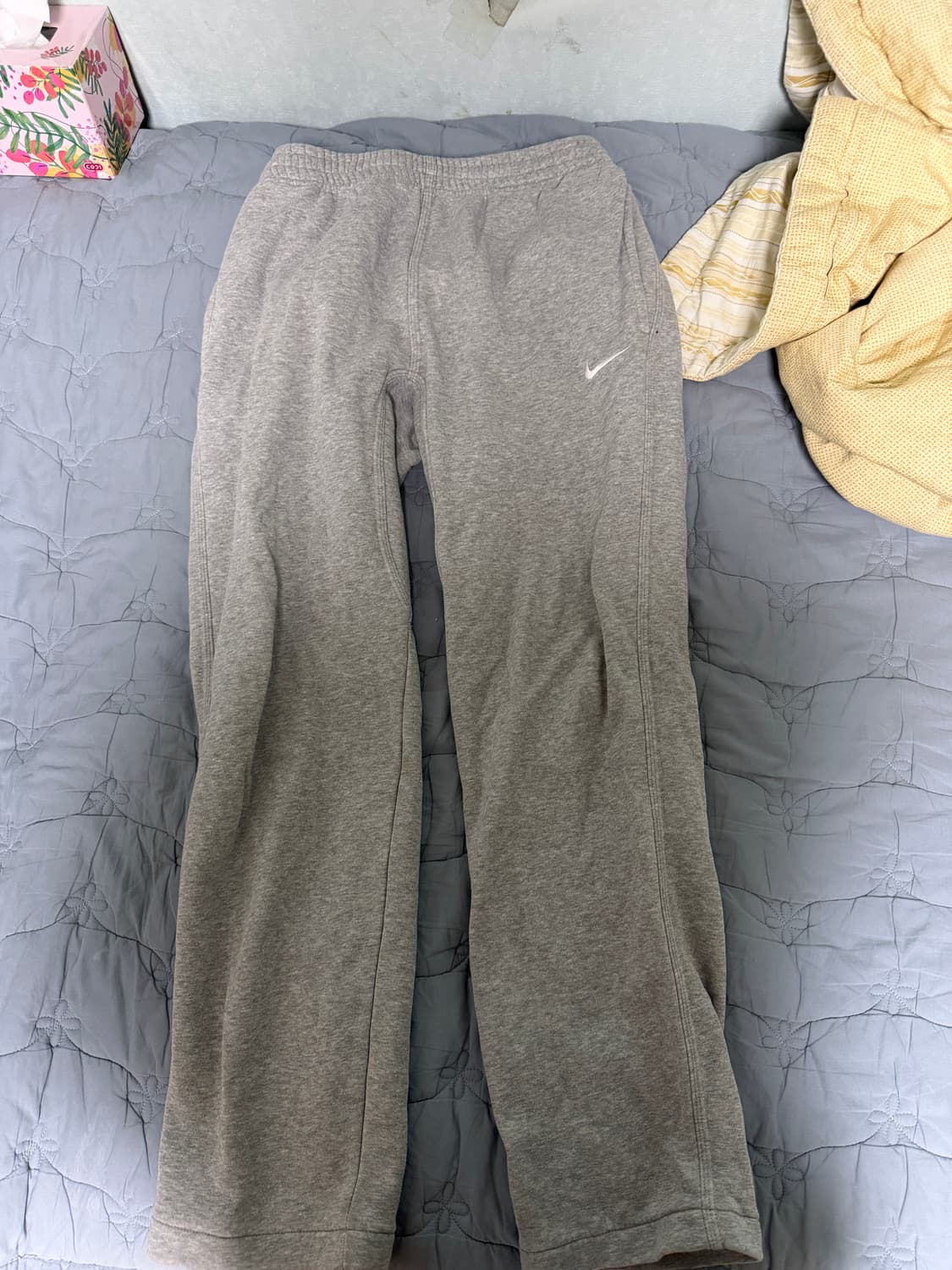 나이키 트레이닝 바지 M사이즈 그레이 M사이즈 새상품급 판매 상품이미지1