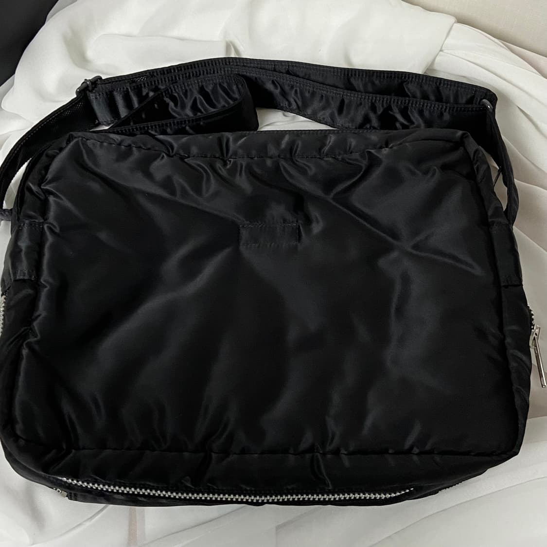 미사용)PORTER TANKER SHOULDER BAG XL 상품이미지4