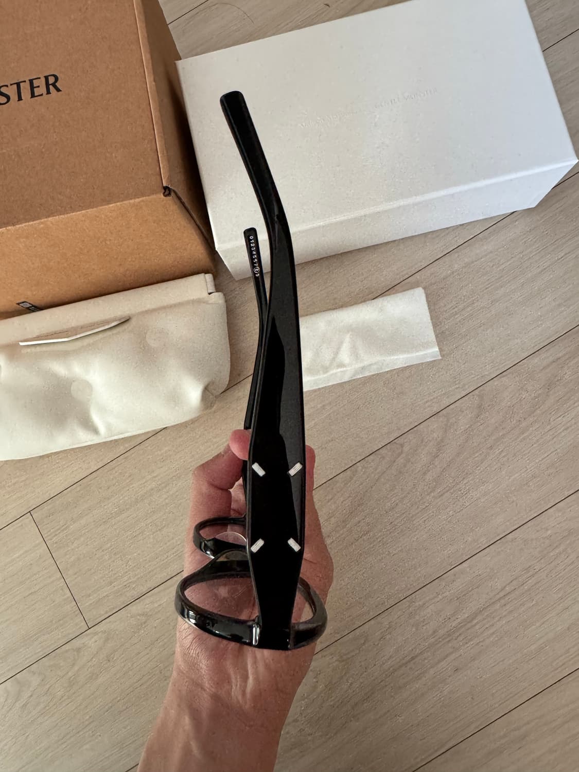 젠틀몬스터 마르지엘라 mm211 상품이미지4
