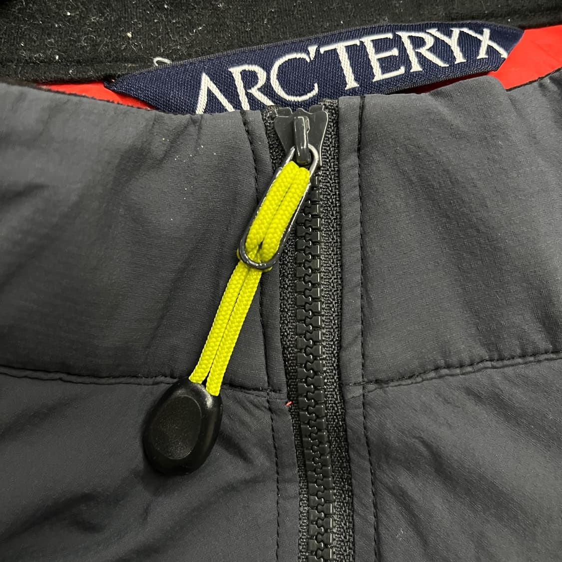 [정품/M] 아크테릭스 그레이 바람막이 집업 자켓 b14 상품이미지5