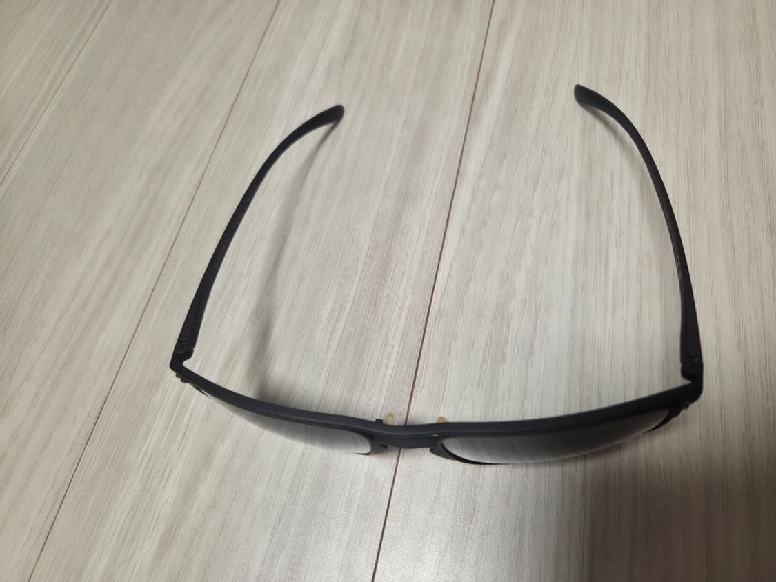 오클리 홀브룩 Ti 블랙 상품이미지2