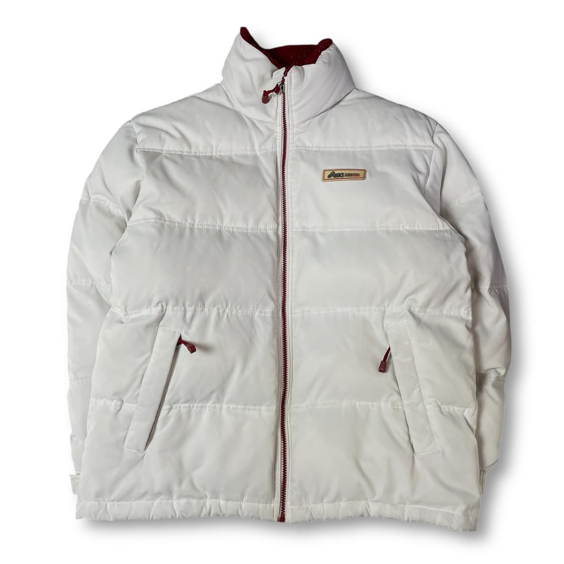 아식스 화이트 레드패치 덕다운 패딩 95 상품이미지1