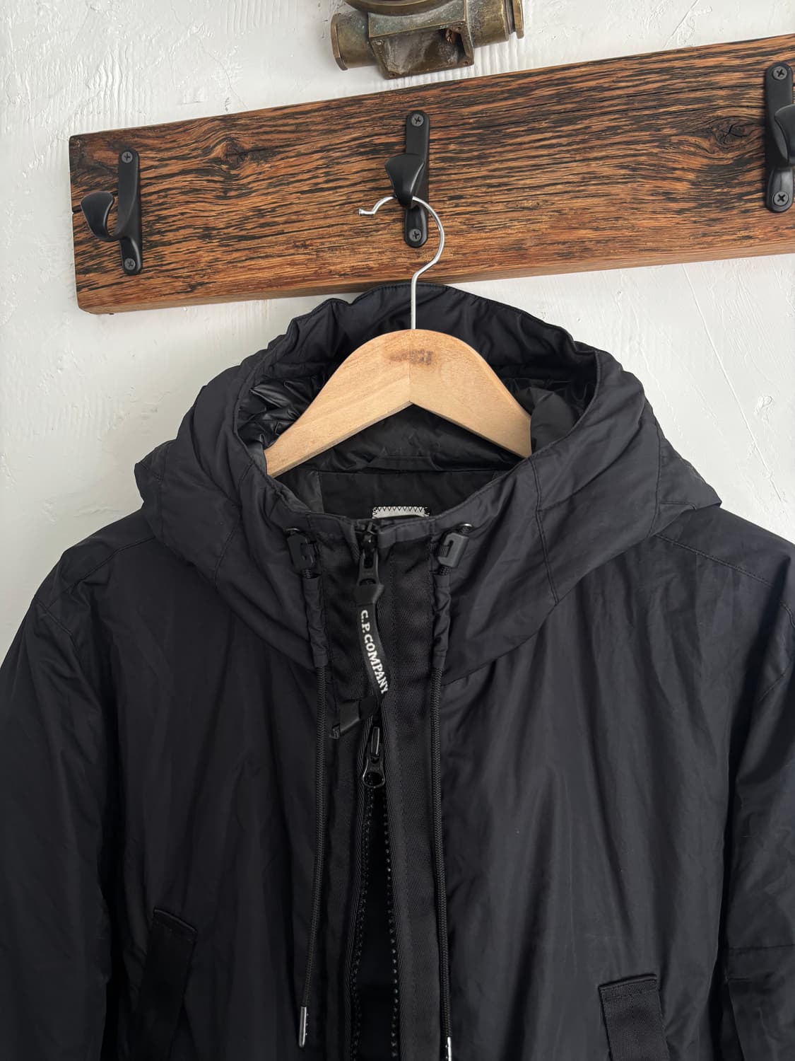 C.P. Company CP 컴퍼니 마이크로 M 렌즈 다운 패딩 상품이미지5