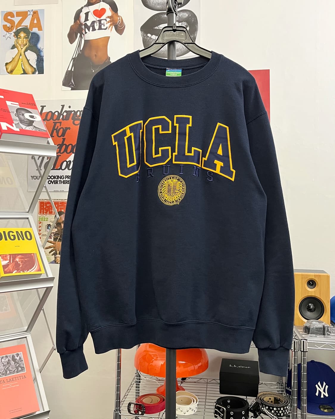 챔피온 00s UCLA 컬리지 로고 네이비 맨투맨 상품이미지5