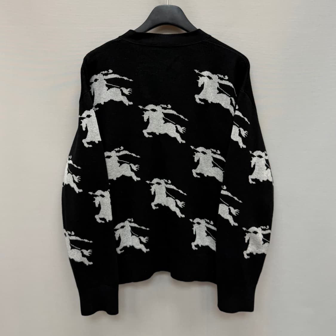 버버리 브리타니 실크 가디건 ( 105~110 ) 상품이미지4