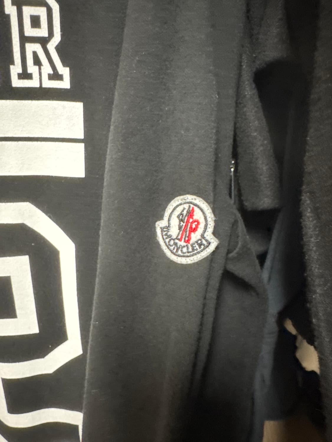 몽클레어 풋볼 맨투맨 상품이미지2