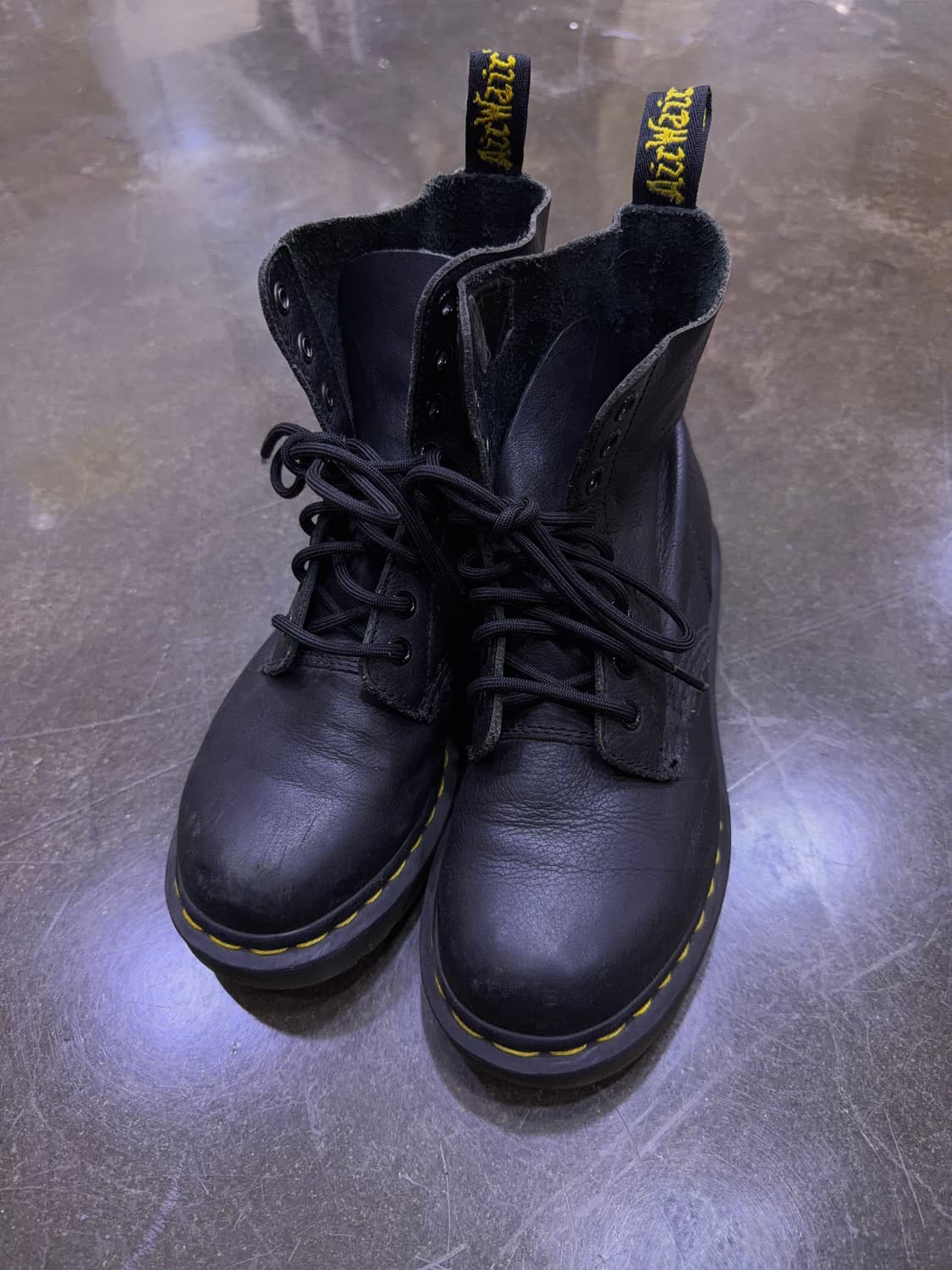 닥터마틴 파스칼 8홀 워커 부츠 블랙 230 상품이미지2