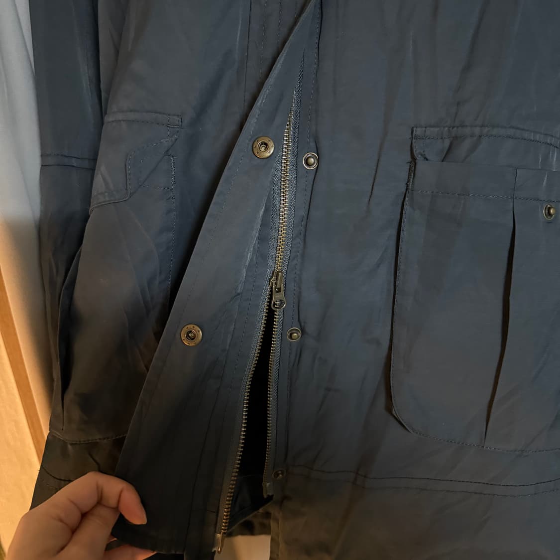 Y2k 후드 퍼 롱 야상 점퍼 (네이비/블루그레이) 상품이미지4