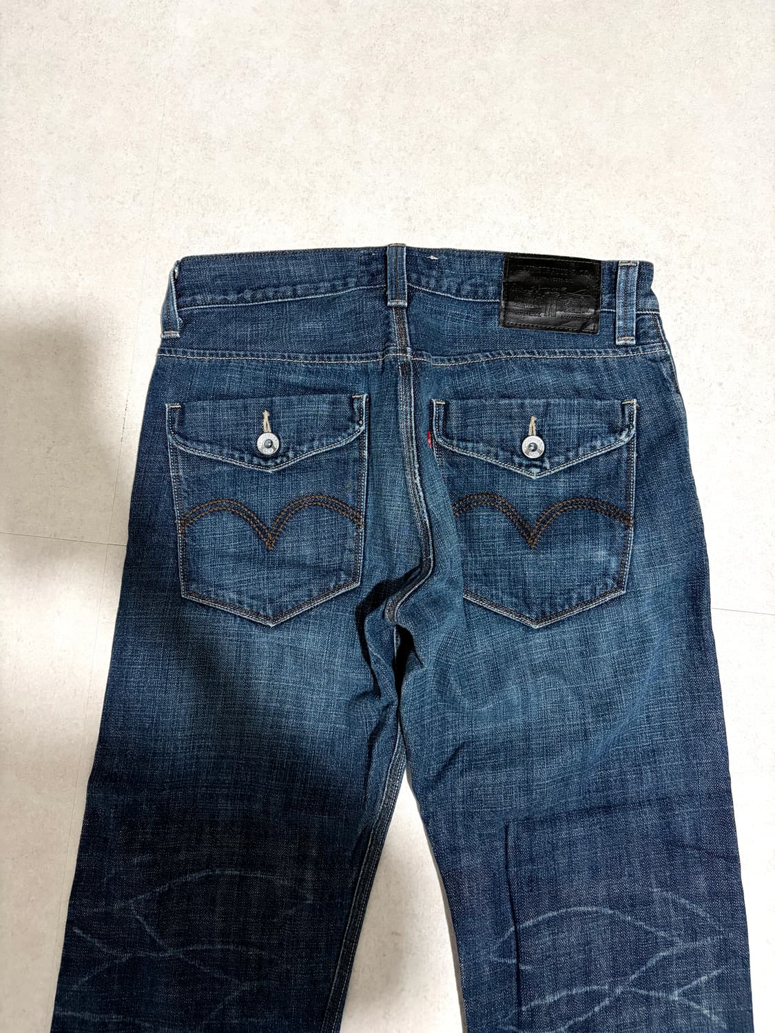 리바이스 00s 세미오버 스트레이트진 32 상품이미지1