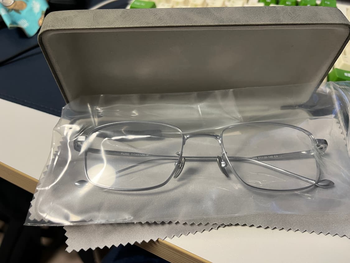 퓨어 티타늄 안경테 상품이미지5