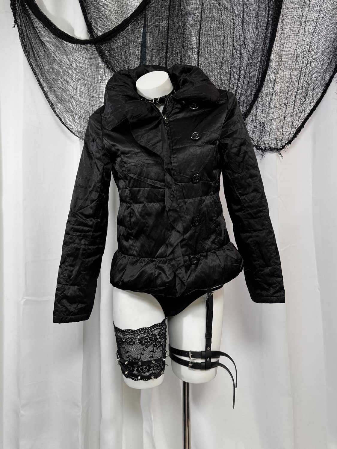  black padding 상품이미지1