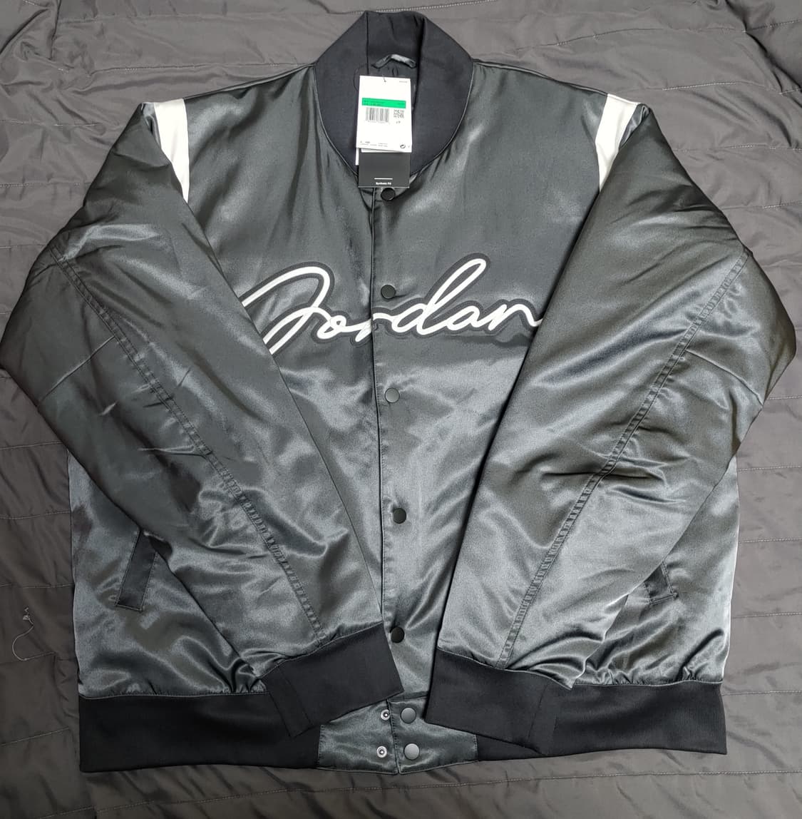 (새상품)나이키 조던 바시티 자켓 상품이미지1