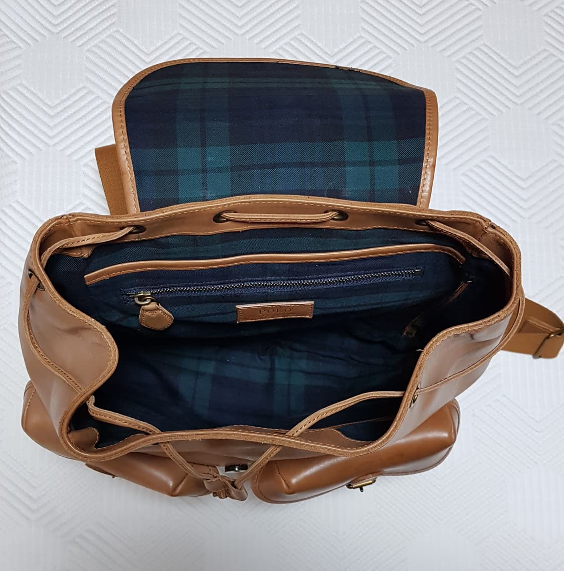 [새상품] 폴로 헤리티지 레더 백팩 팝니다. 상품이미지5