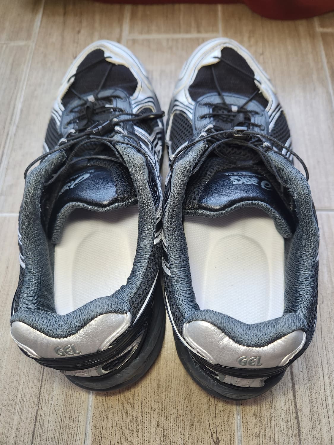 아식스 젤 카하나 TR V4 카본 블랙 (280) 상품이미지3