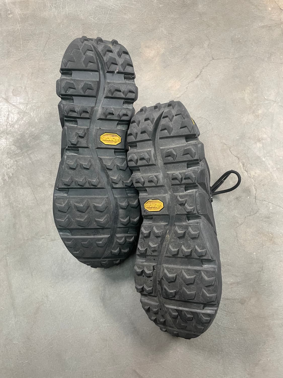 오클리 트리플 블랙 라이트 쉴드 슈즈 상품이미지6