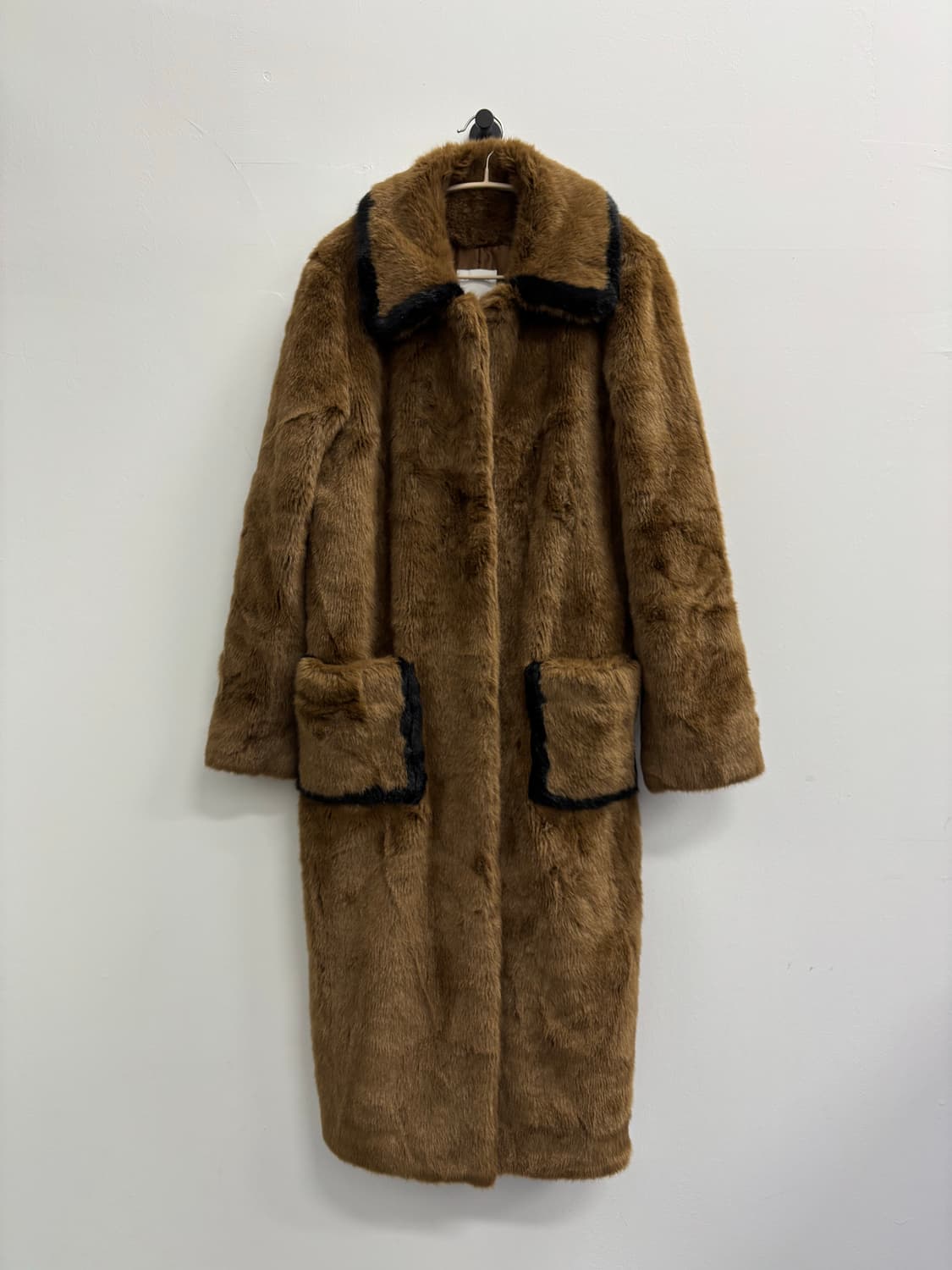 산드로(sandro) 롱 에코퍼 코트 상품이미지2