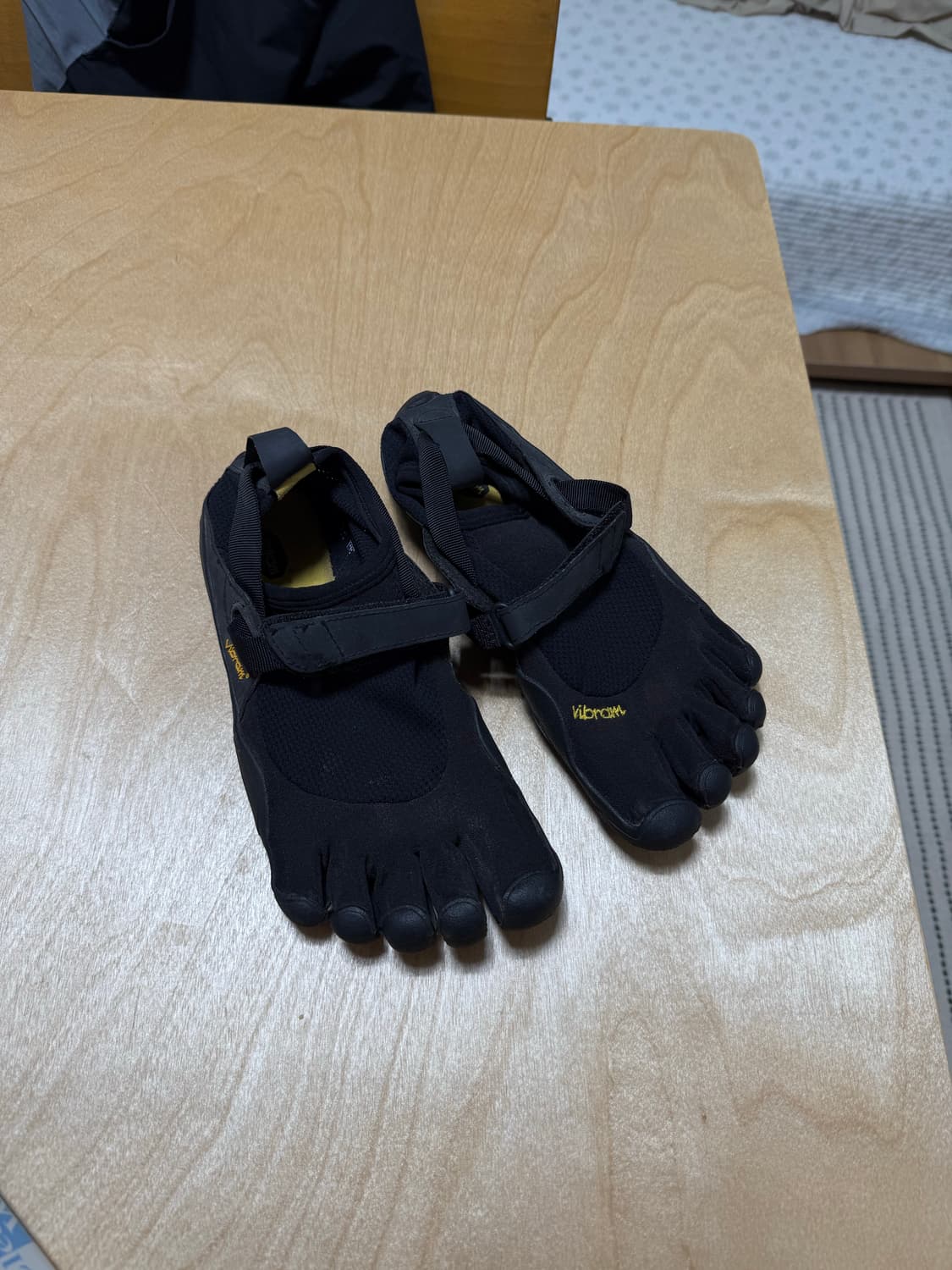 비브람 파이브 핑거스 240 상품이미지1