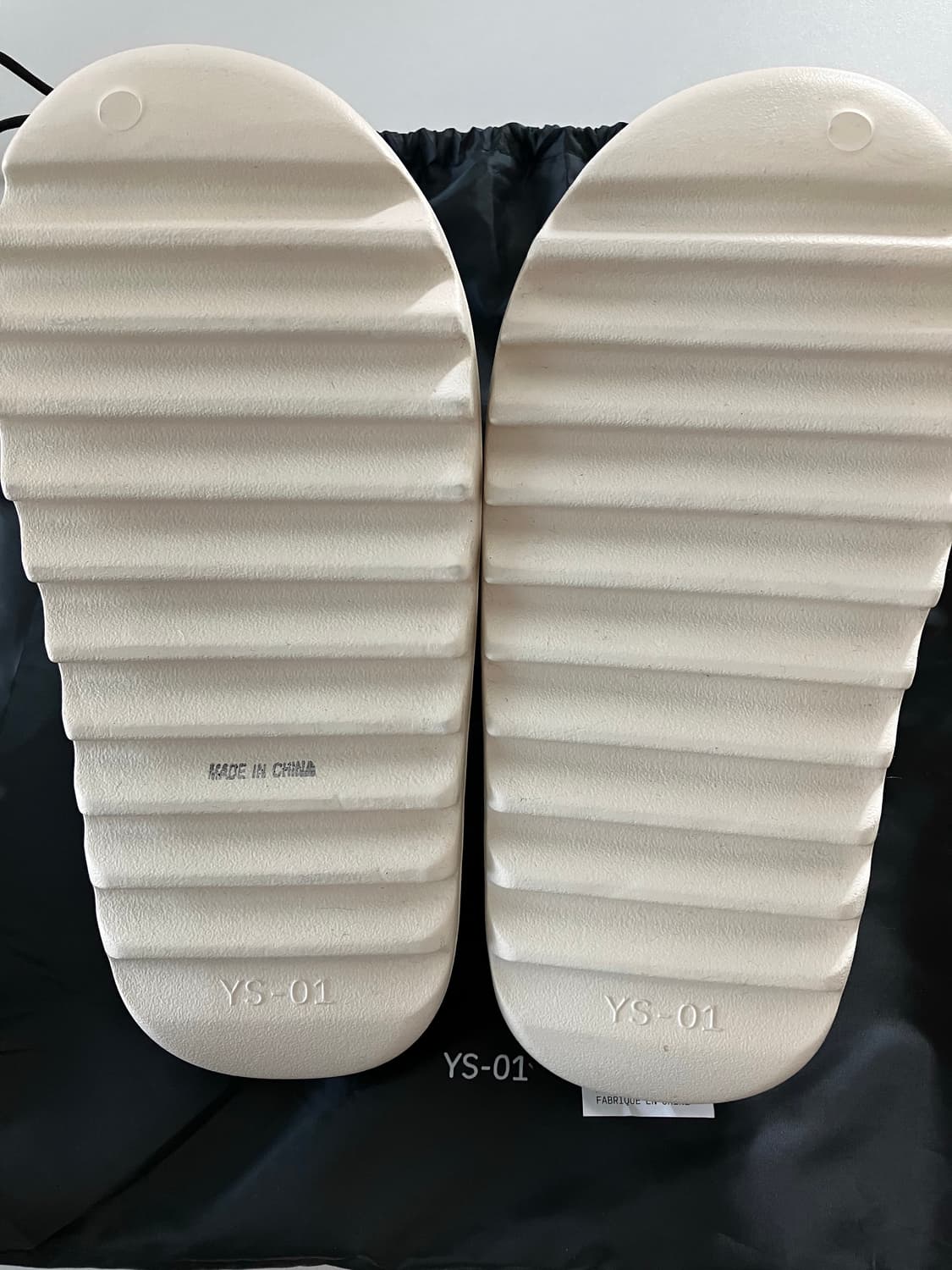 ys-01 바닐라 8사이즈 yeezy 상품이미지2