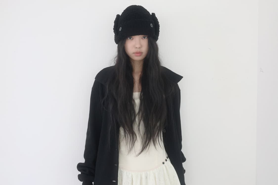 Buttony ear muff beanie black 상품이미지2