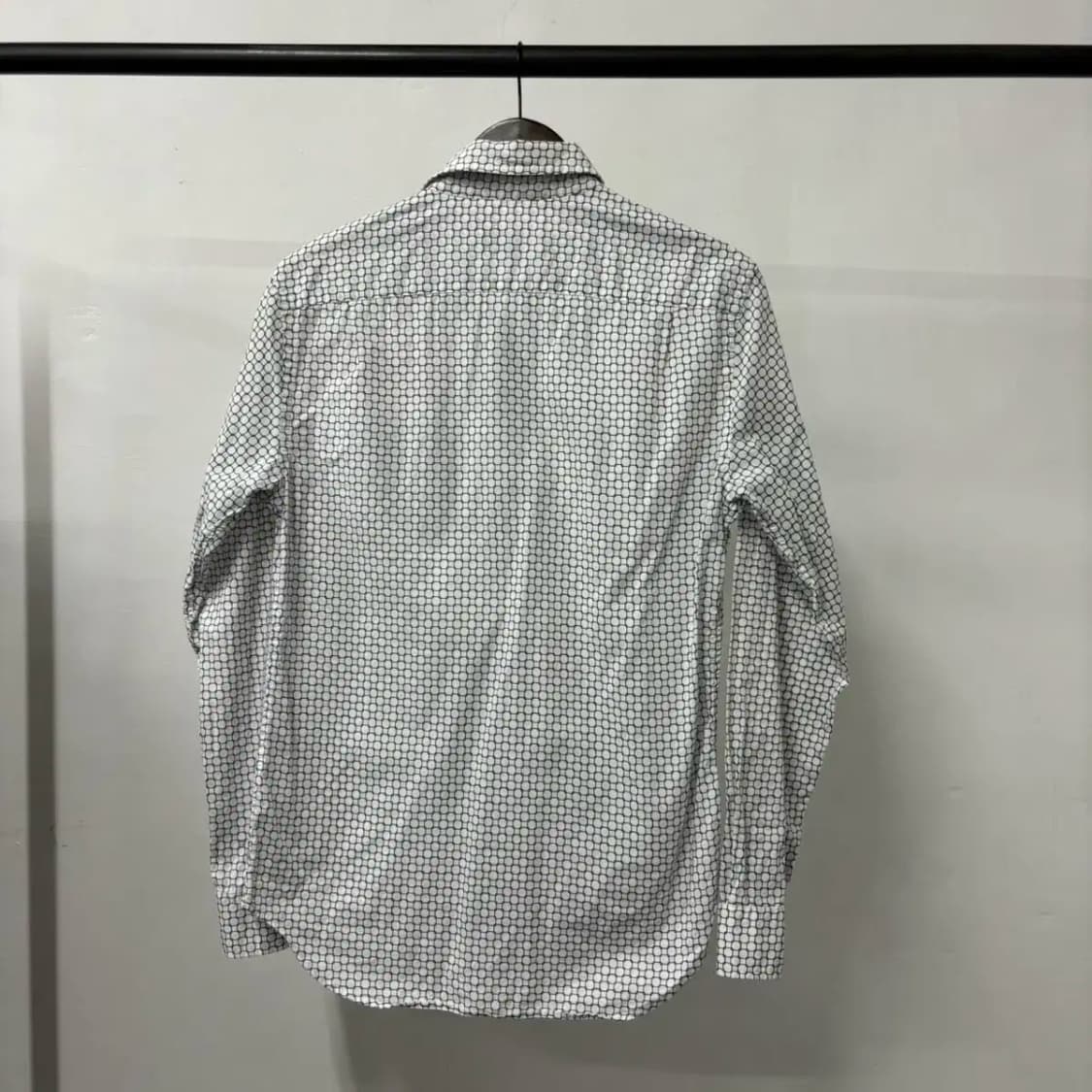 클럽모나코 슬림핏 패턴 셔츠 남방(90) 급처해요 상품이미지2