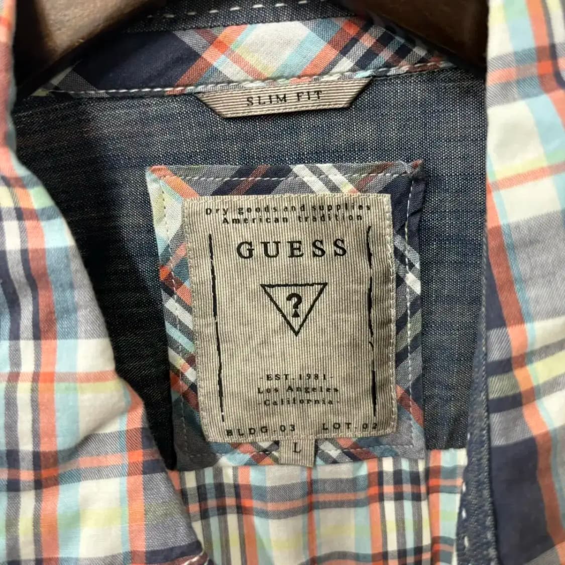 게스 GUESS 춘추 슬림핏 투포켓 코튼 체크셔츠 남방(100) 급처해요 상품이미지3