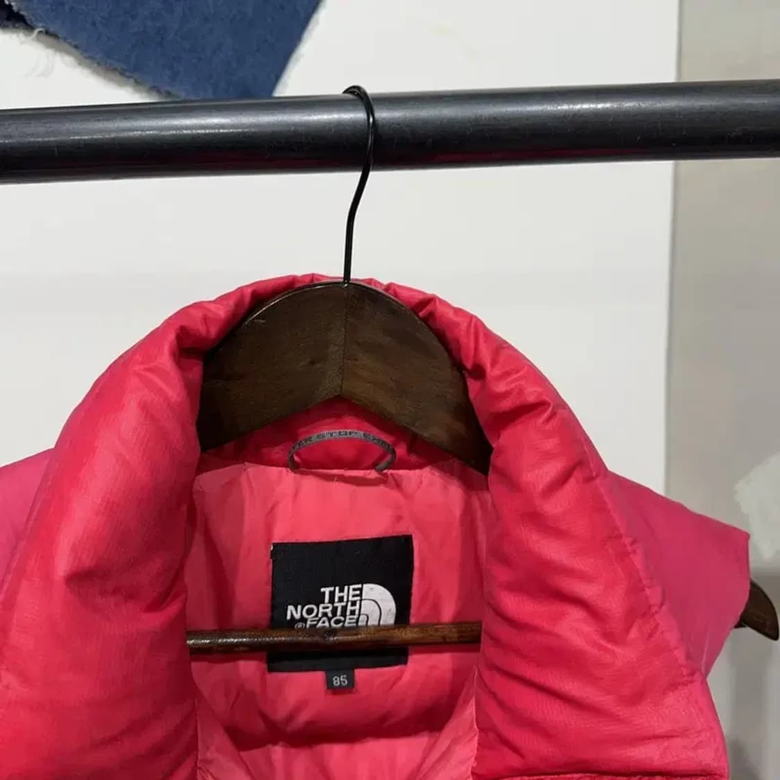 (85) 노스페이스 여성 등산 아웃도어 캐주얼 거위털 패딩조끼 상품이미지2